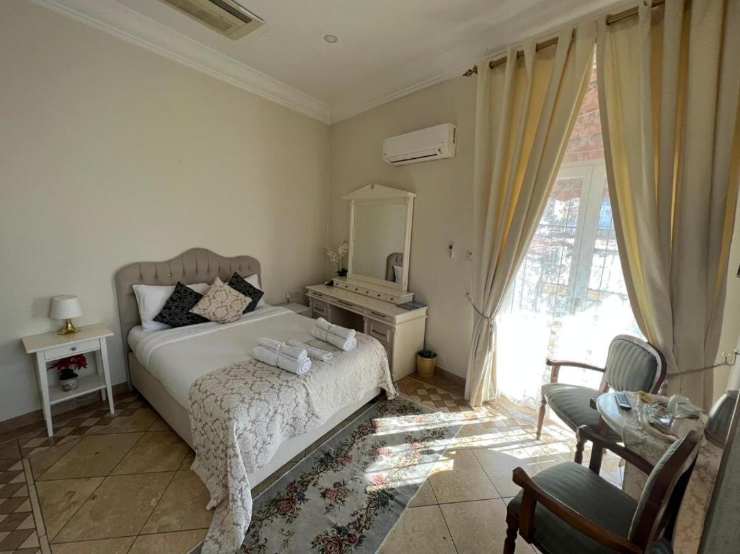 Lord'S Residence Boutique Hotel Kerínia Kültér fotó