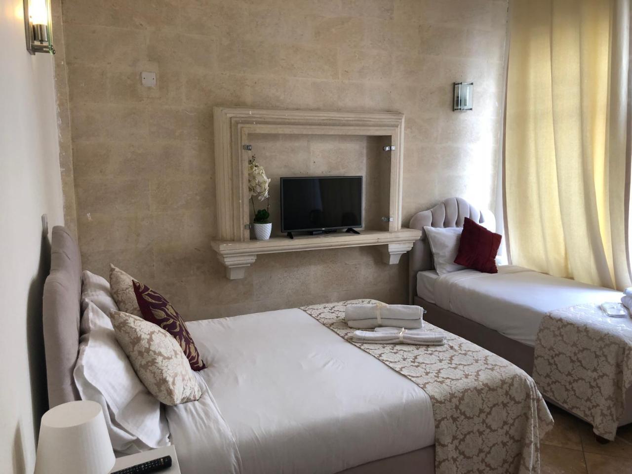 Lord'S Residence Boutique Hotel Kerínia Kültér fotó